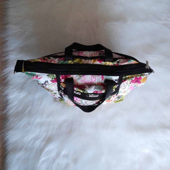 LeSportSac Crossbody Bag Purse - Picture 3 of 8